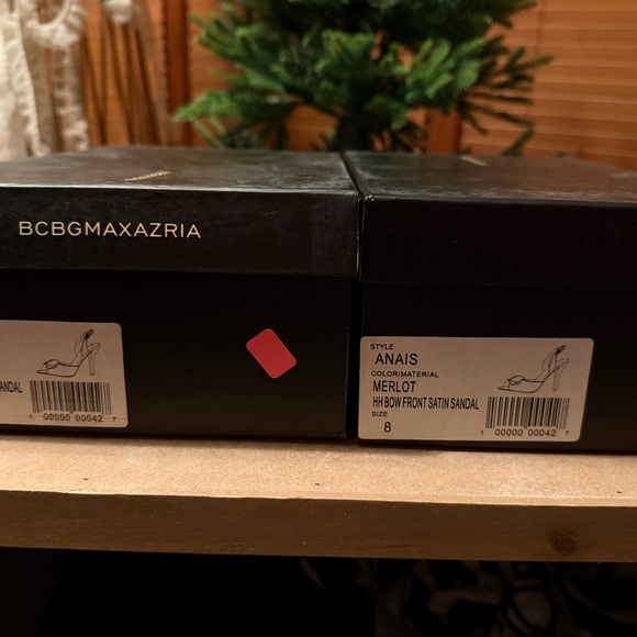 BCBG Max Azria Anais Slingback - Picture 3 of 8